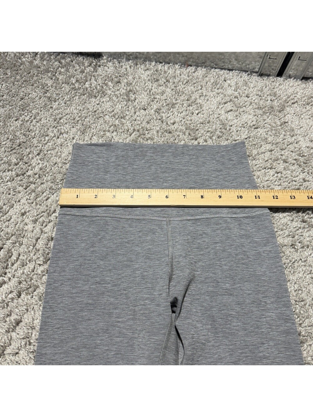 Lululemon Align High-Rise Pant 28” Heathered Core Grey Yoga Leggings Size 4 - Picture 5 of 10